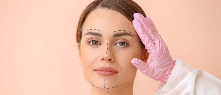 who has the best clinic for plastic surgery in Leeds who has the best clinic for plastic surgery in Leeds